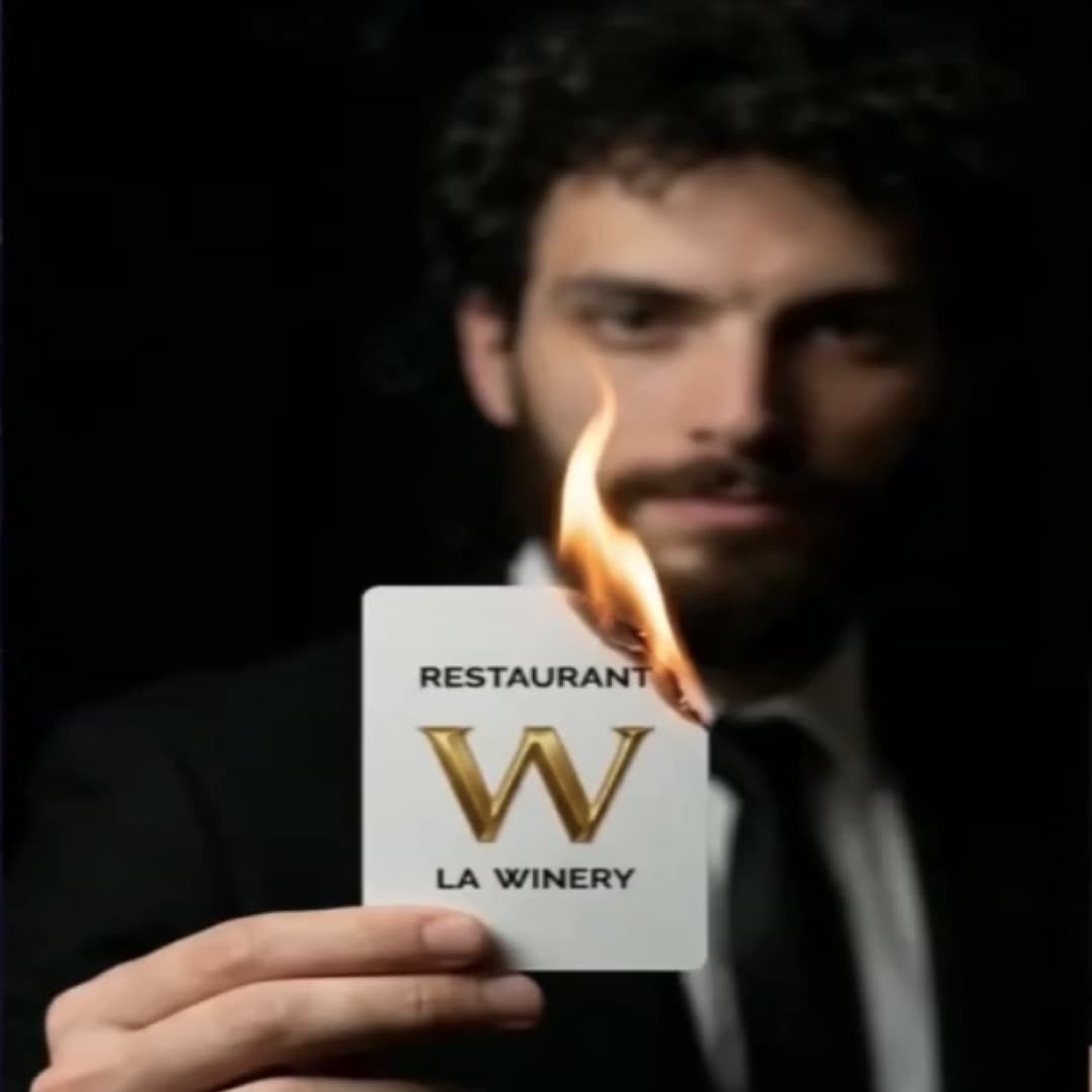 Sébastien Pieta, magicien professionnel, carte restaurant enflammee